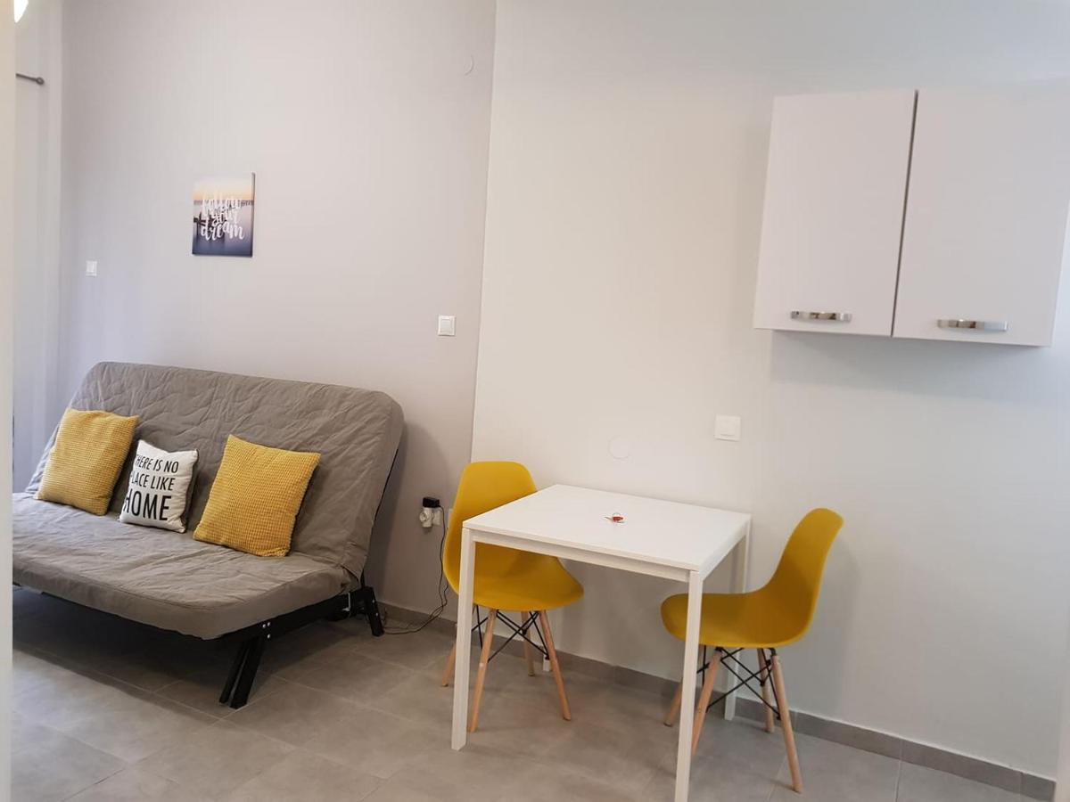 Central City Kristalli Studio Tesalonika Bagian luar foto