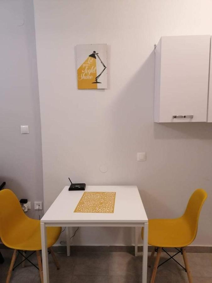 Central City Kristalli Studio Tesalonika Bagian luar foto